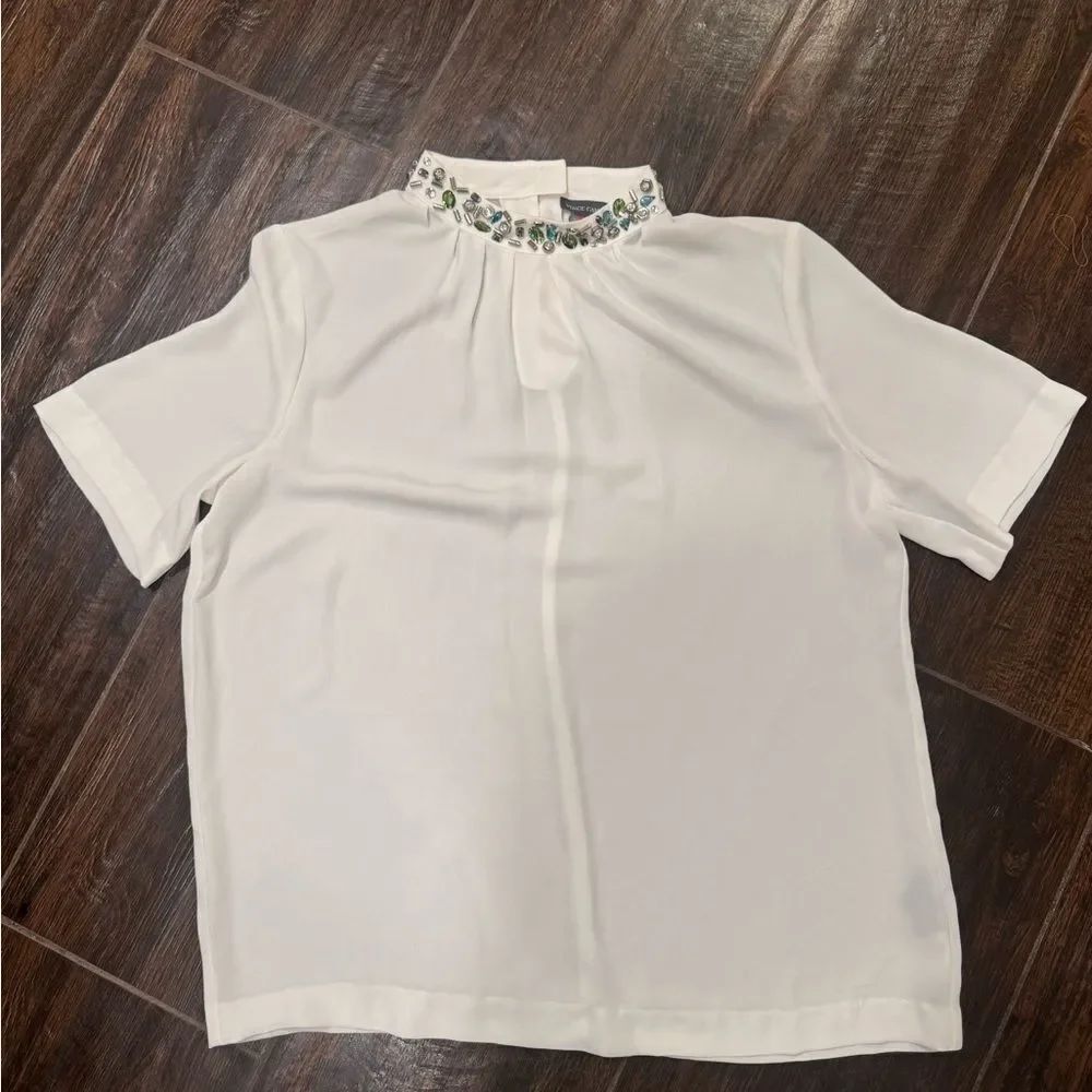 Vince Camuto White Blouse w/ Jeweled Embellished Collar Women’s Size M EUC - Picture 4 of 12